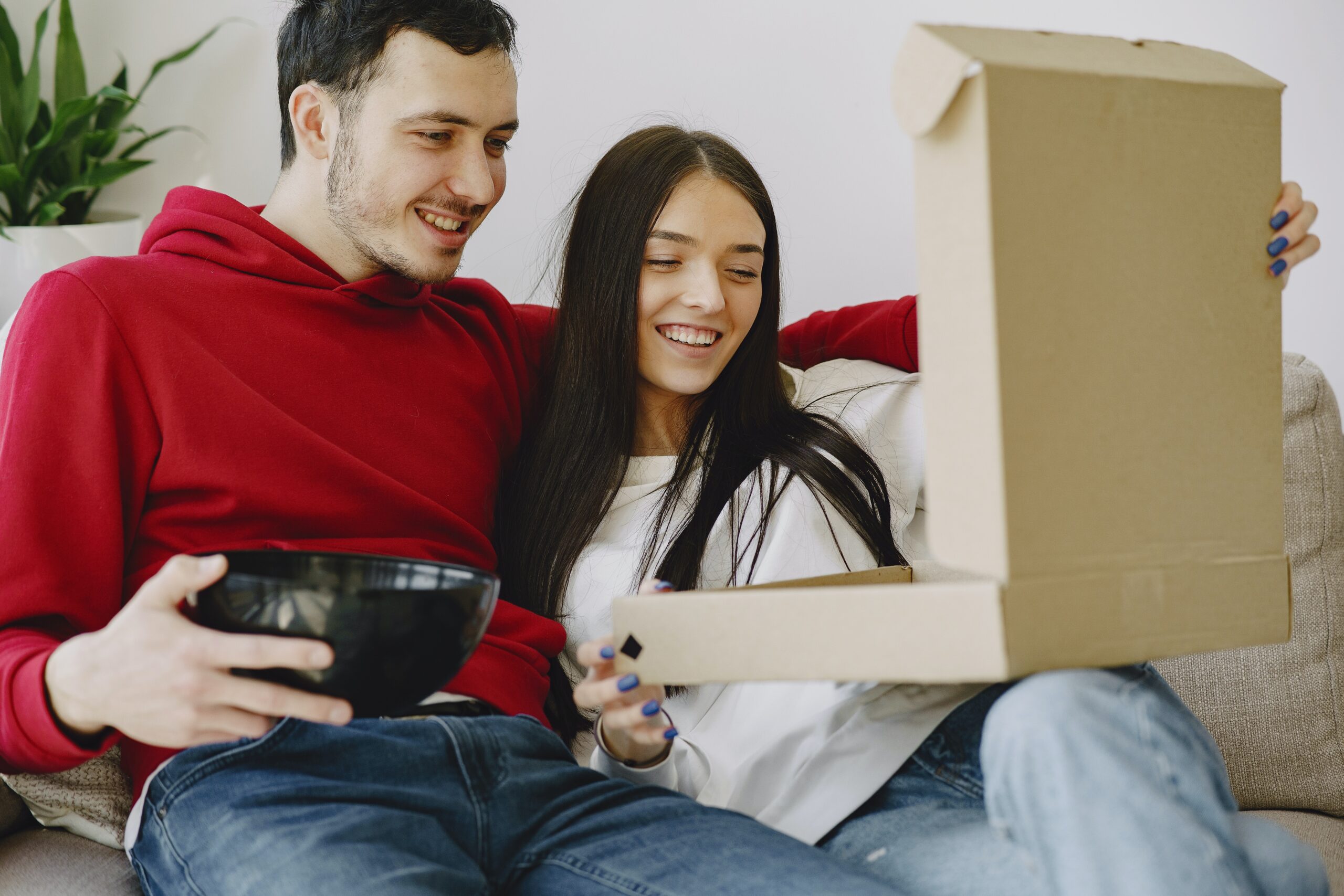 The Impact of 5G on Entertainment and Media Revolutionizing Content Delivery