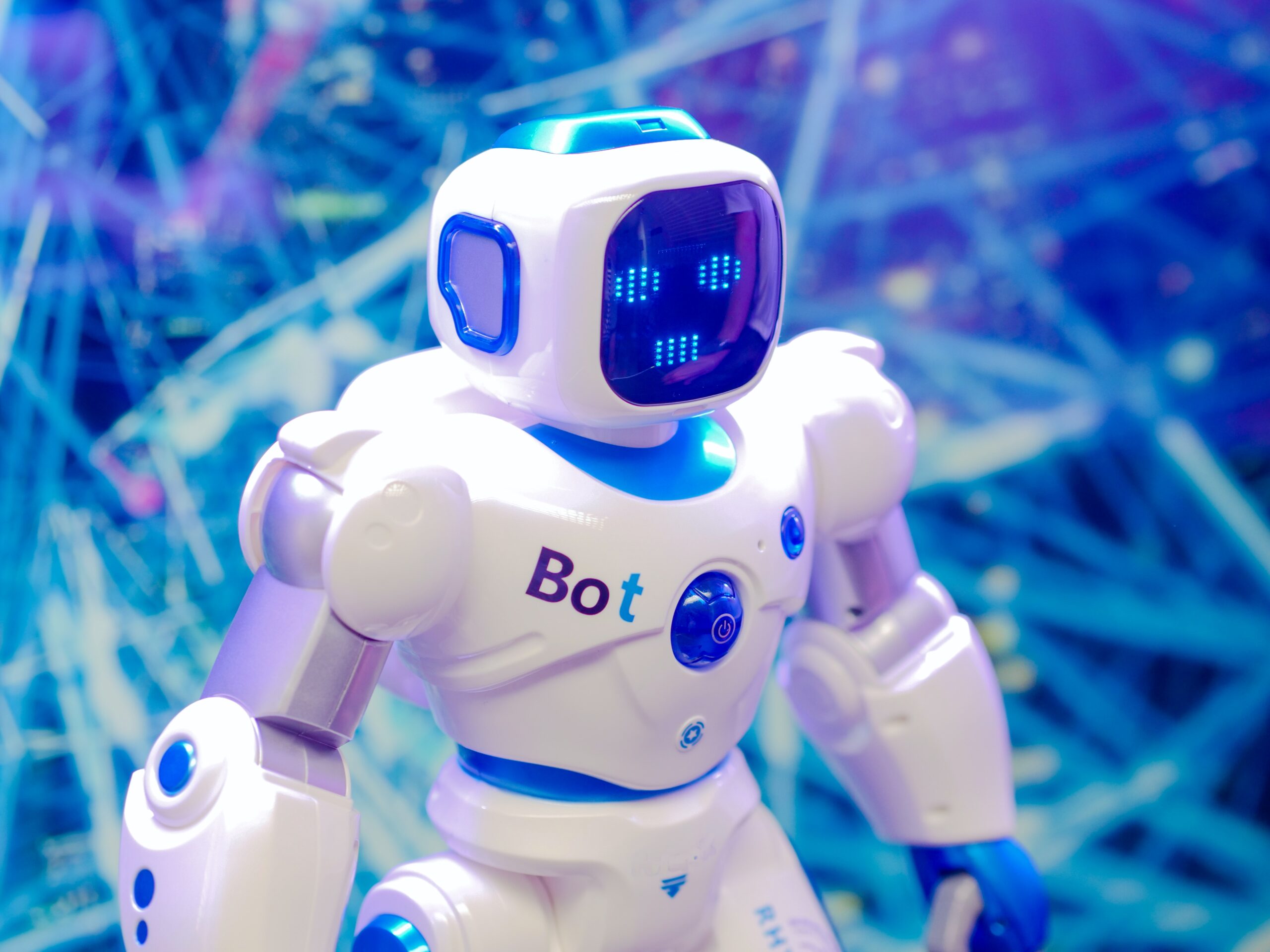 TechBytesNews Exclusive Interviews with AI and Robotics Experts