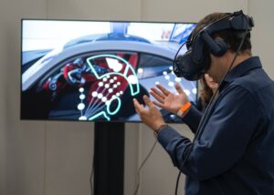 Enabling Immersive Experiences 5G's Role in Augmented and Virtual Reality